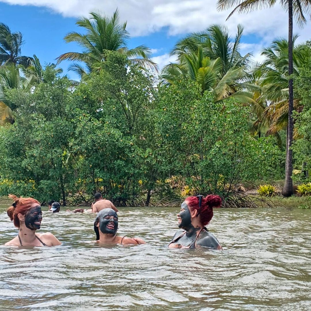Lama Negra Canavieiras
